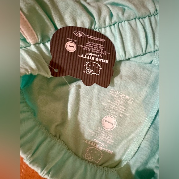Hello Kitty PJ Shorts Mint Green NWT - Picture 5 of 7